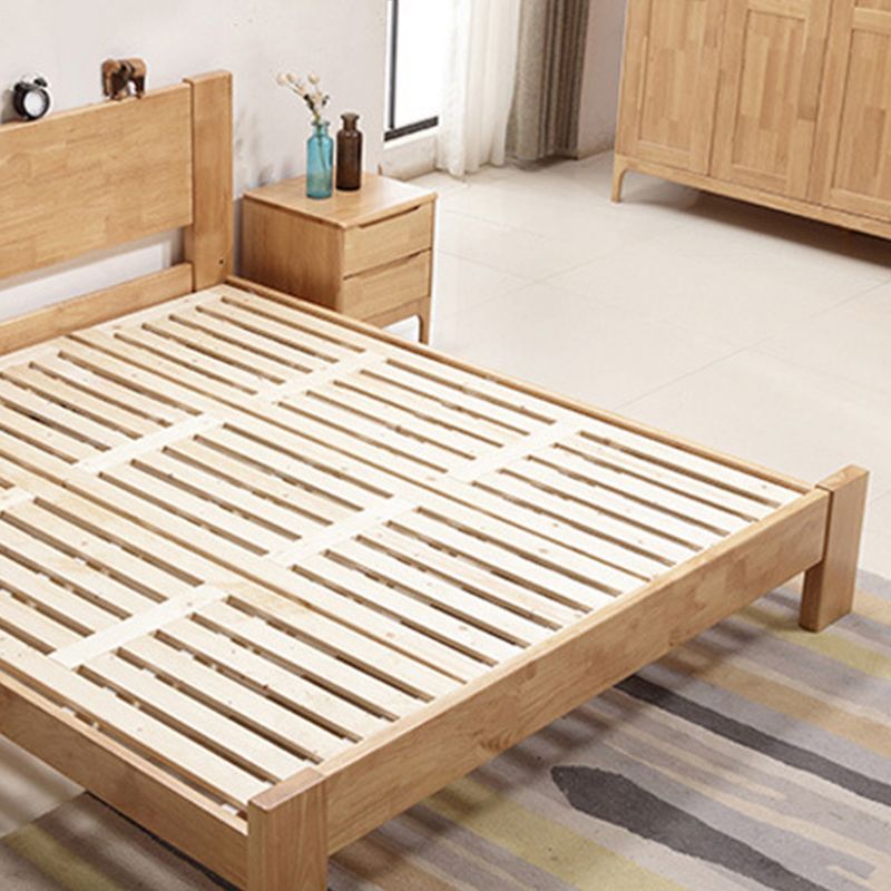 Modern Solid Color Panel Bed Rubberwood Standard Bed with Headboard