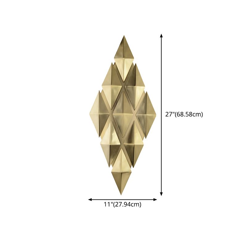 Luz de pared rómbica dorada en la moderna lámpara de pared de metal de electroplacas de estilo creativo para el dormitorio