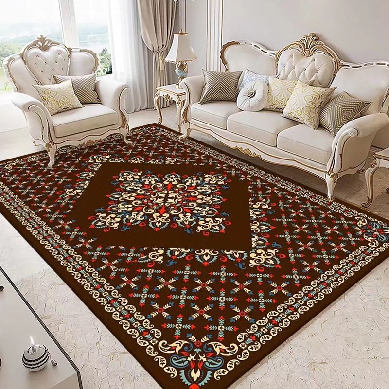 Dark Brown Modern Rug Polyester Graphic Indoor Rug Non-Slip Backing Rug for Sitting Room