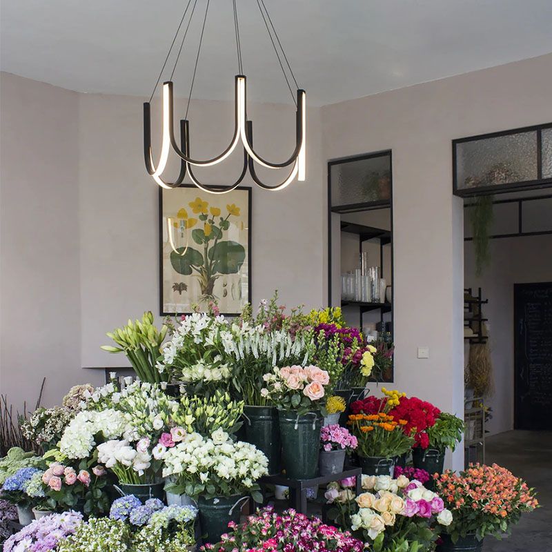 Lineaire kroonluchter verlichtingsarmaturen Moderne multi-head suspensie hanglampen