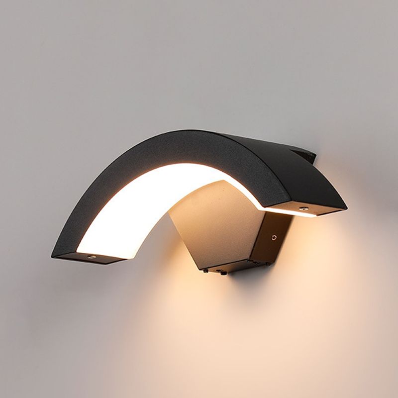 Modern Outside Geometric Wall Light Fixture Metal 1 Light in Black