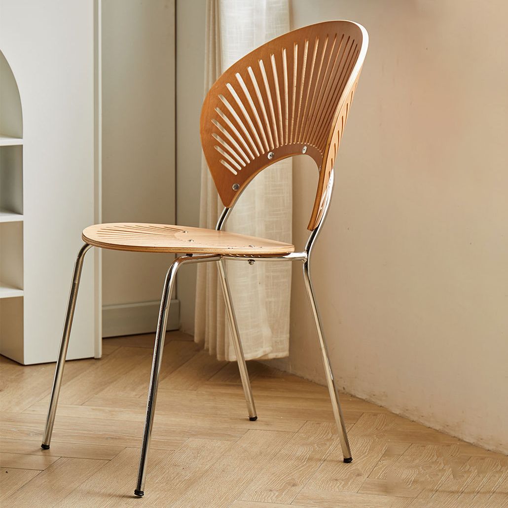 Juego de sillas de comedor de metal Silla lateral ovalada con respaldo abierto de estilo contemporáneo