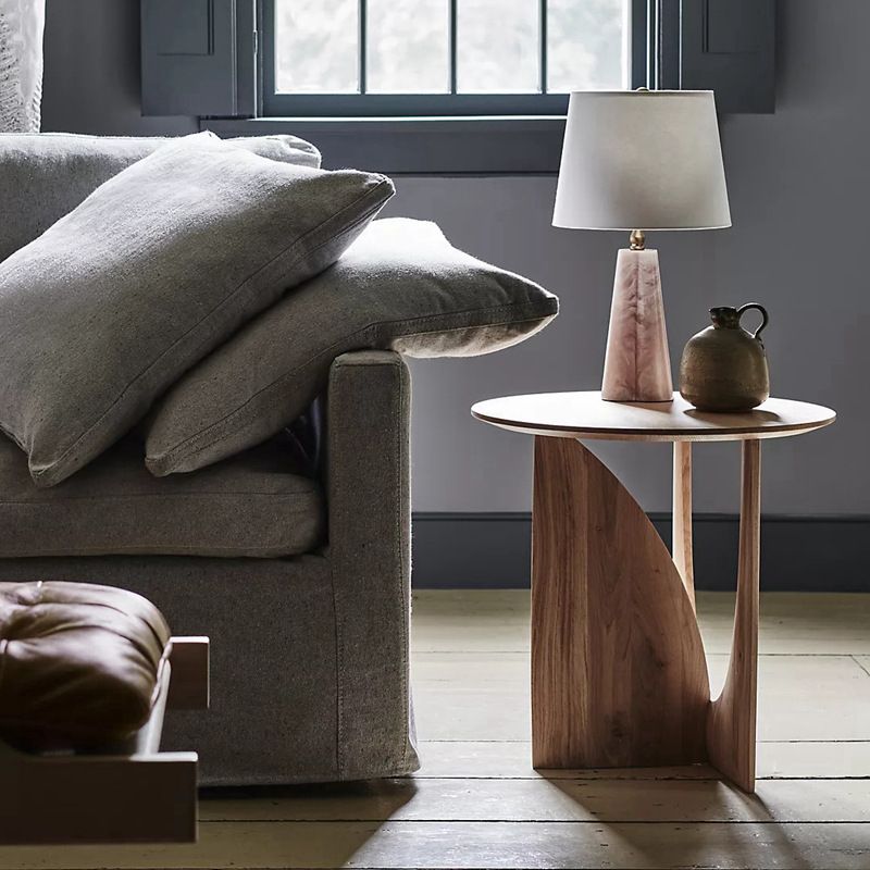 Scandinavian End Table Solid Wood Abstract Round Living Room Side Table