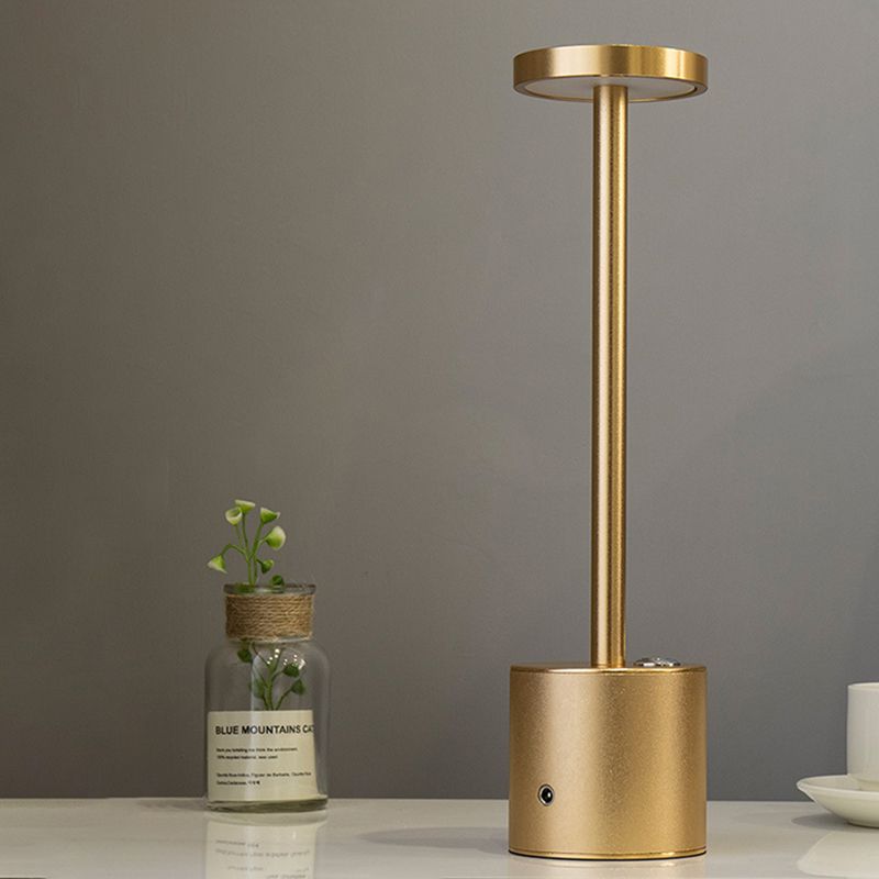 Luce da tavolo a 1 luce arrotondata con porto USB lampada da tavolo moderna per camera da letto