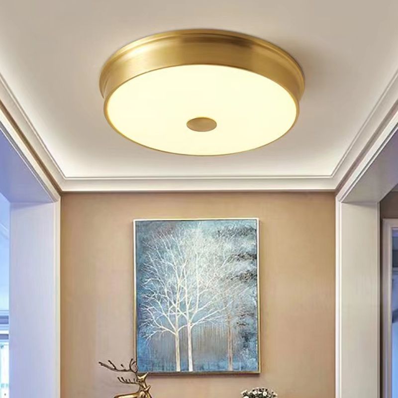 Modern Metal Ceiling Light Circle Shape Flush Mount with Glass Shade for Living Room