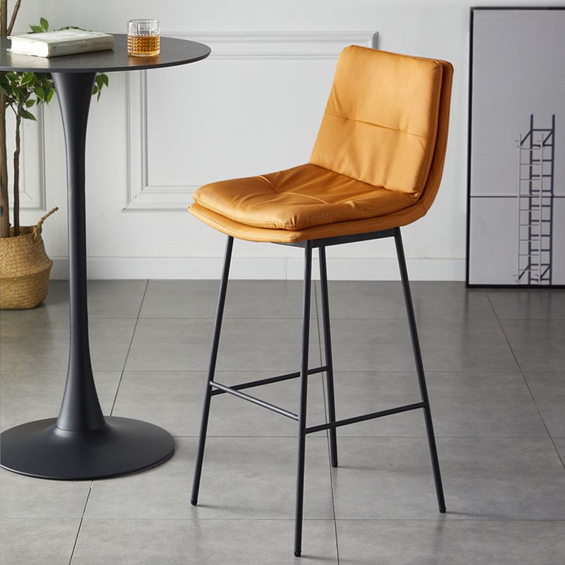 Contemporary Metal Leather Bar Stools Indoor Barstool with Iron Legs and Footrest