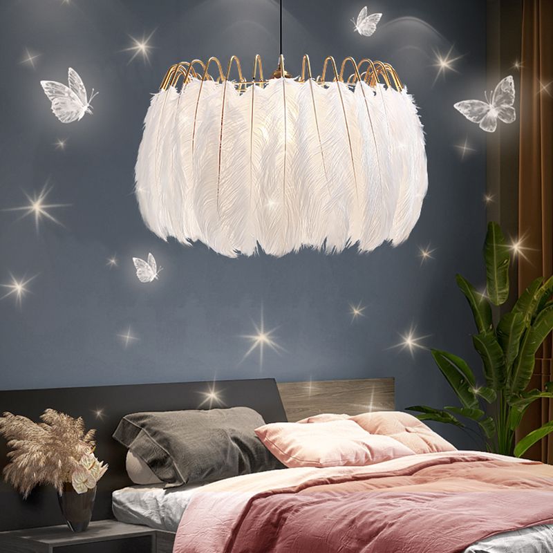 Moderner Stil Feder Kronleuchter Anhänger Lichtdecke hängende Licht für Schlafzimmer
