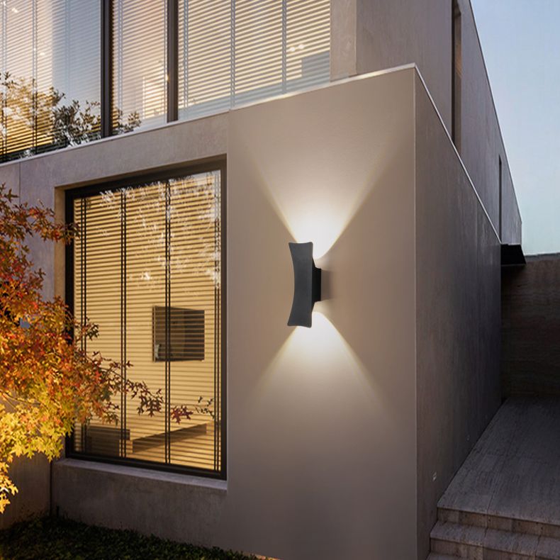 Modern Minimalist Style Up and Down LED Wall Sconce Metal Wall Mounted Lamps for Doorway