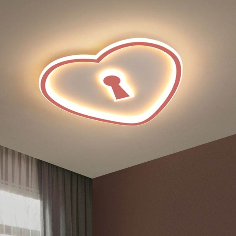 Minimalista Loving Heart Iron Flush Mount Ultrathin LED Massimale Light in Pink / White for Bedroom