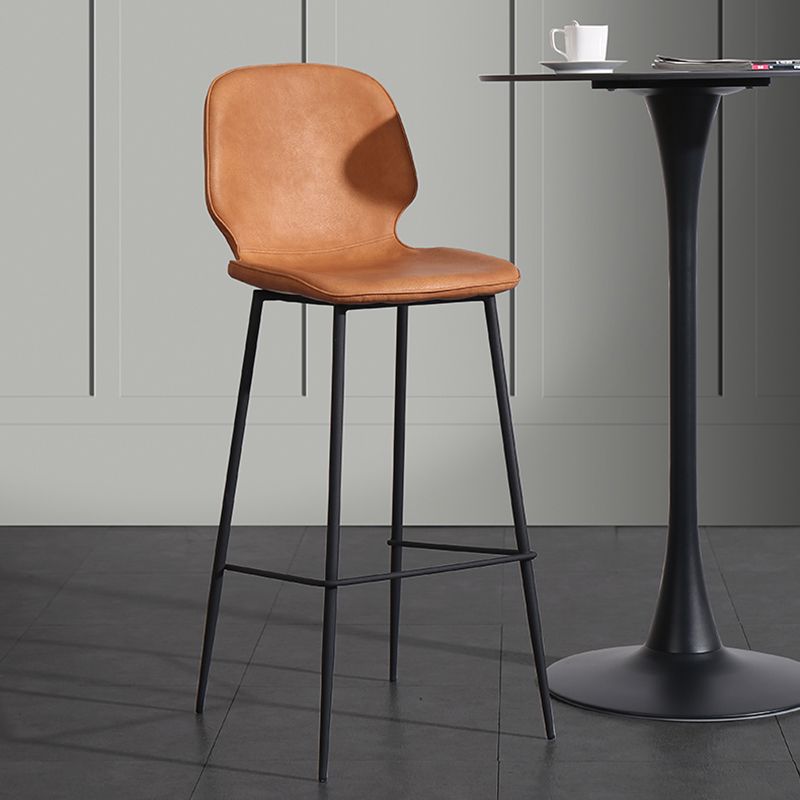 Tabouret de comptoir repose-pieds en cuir Tabouret de bar à dossier bas contemporain avec coussin