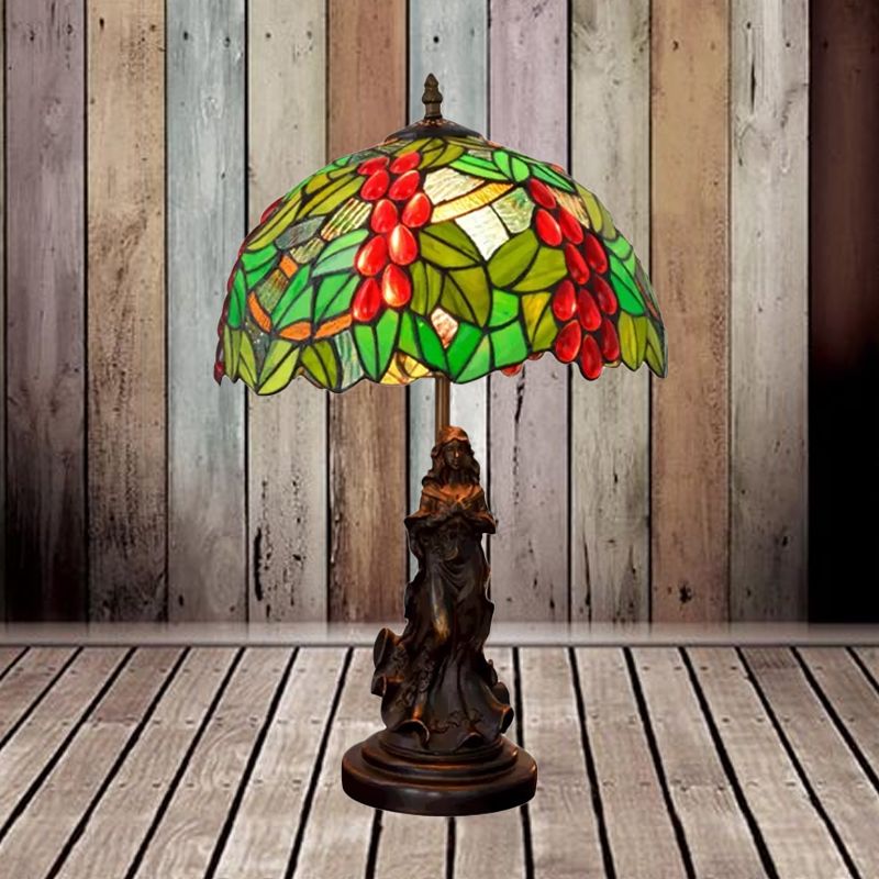 Tiffany Glass Trauben Tischlampe Barock 1-Bulb Braun/grün/weißbraunes Nachtstand Licht mit Mädchenbasis