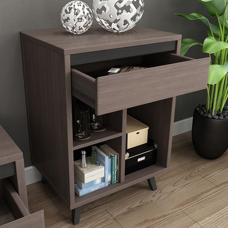 Modern 4 Legs Rectangle Cocktail Table in Wood with a Drawers