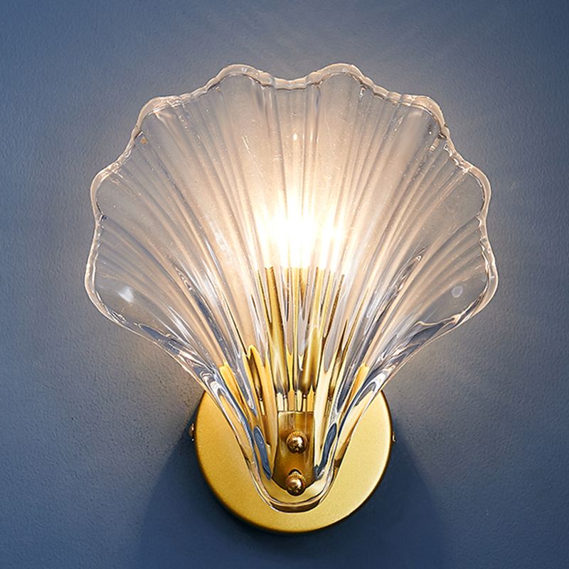 Shell Shape Glass Vanity Lamp Modern Style 1 Light Vanity Light Fixture in Gold