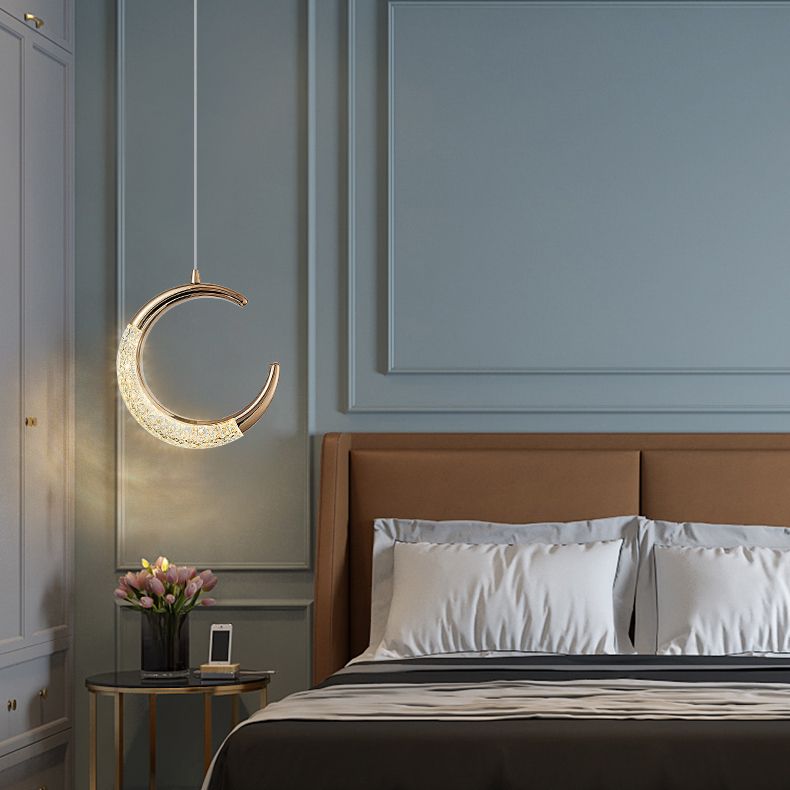 Modern Style Geometry Shape Hanging Light Metal 1 Light Hanging Light Fixture in Gold