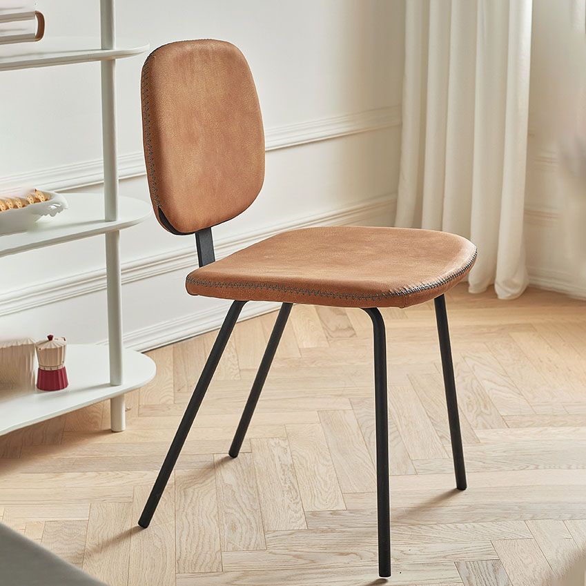 Silla de comedor de metal de estilo contemporáneo, acabado mate, silla lateral sin brazos para cocina