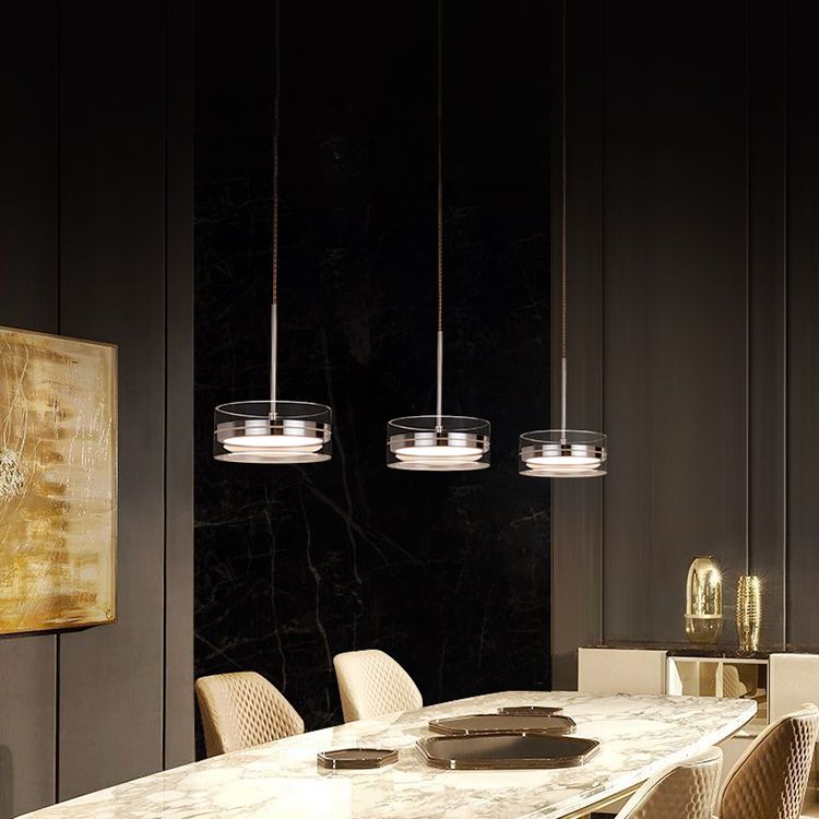 Iluminación de suspensión redonda plateada Simplicidad Cuerte LED de vidrio transparente para comedor