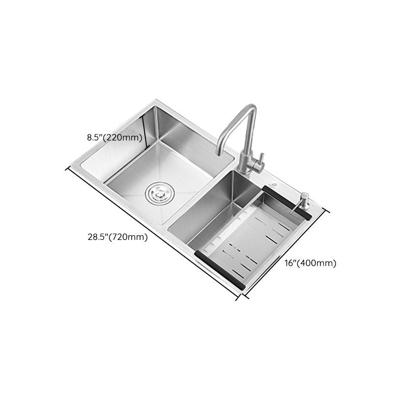 Modern Style Kitchen Sink Overflow Hole Design Scratch Resistant Kitchen Sink
