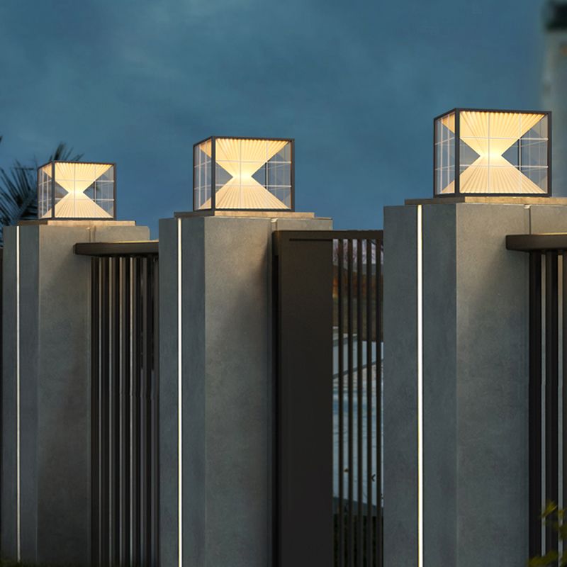 Metal Square Shape Outdoor Light Modern Style 1 Light Solar Pillar Light in Black