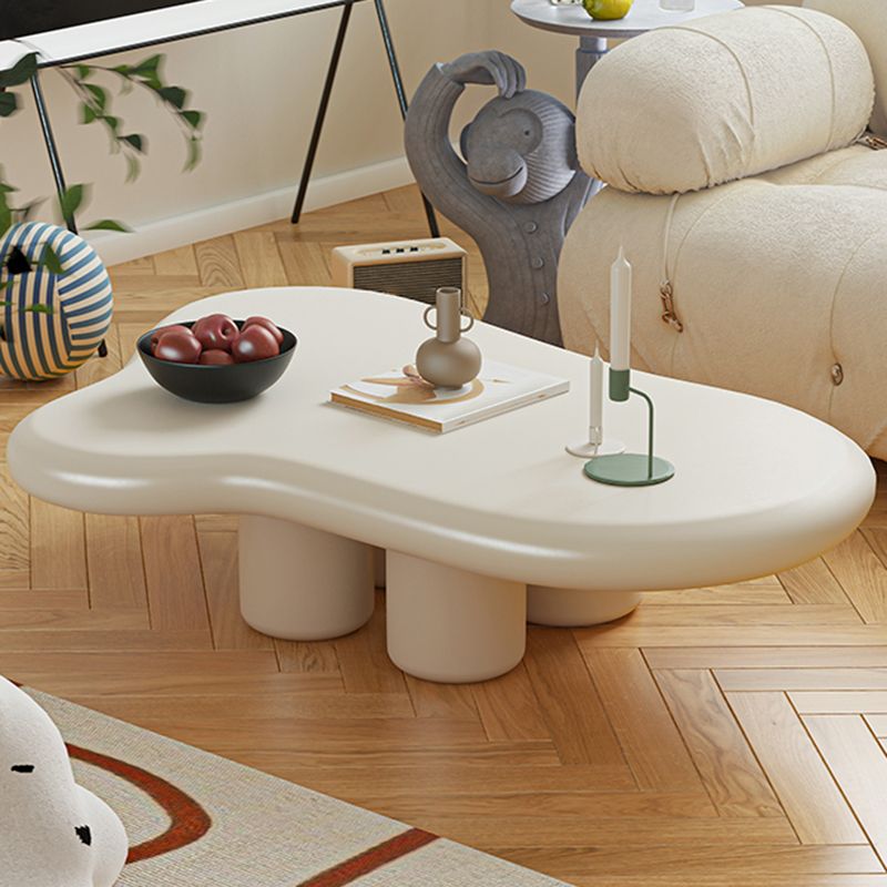 Scandinavian Wooden Coffee Table Free form 3 Legs Coffee Table for Bedroom