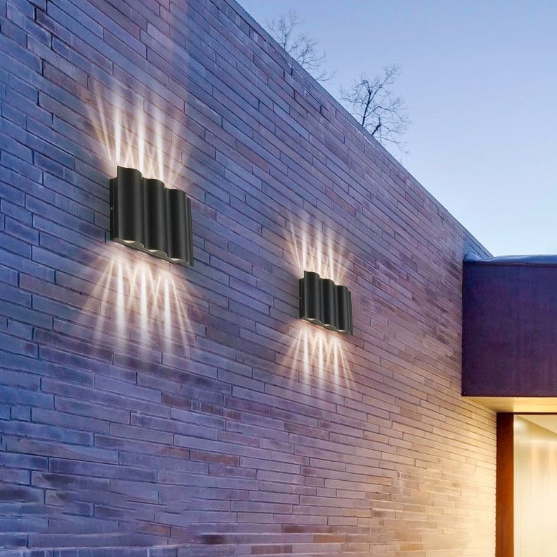 Black Rectangular Outdoor LED Wall Lamp in Modern Creative Style Aluminium Waterproof Wall Sconce