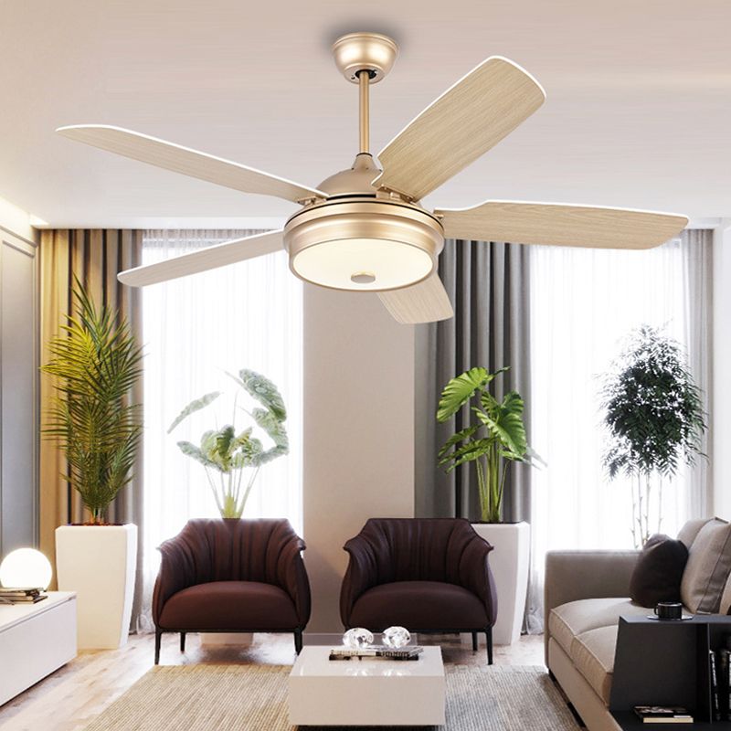 52 "breites LED -Metallhänge -Lüfter leichter modernistisches Goldtrommel Wohnzimmer 5 Klingen Halbflushmount mit Acrylschatten