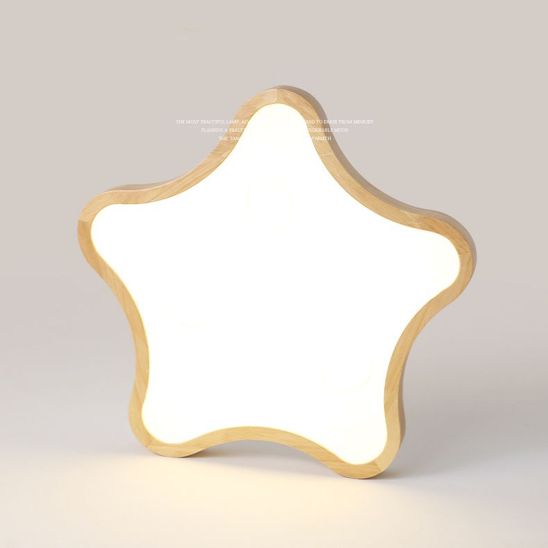 Nordic Style Wood Flush Mount Ceiling Lamp Cartoon Shape LED Flush Mount Lighting for Kids Bedroom