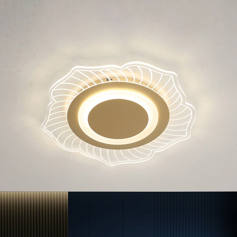 Acrylic Floral Flush Light Fixture Nordic LED Flush Close to Ceiling Lamp in Gold, Warm/White Light