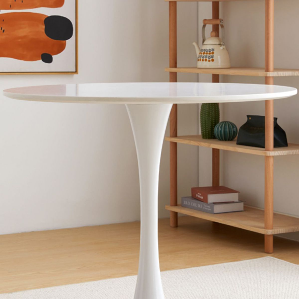 Simplicity Style Round Table Wood Dining Site Table with Tulip Base