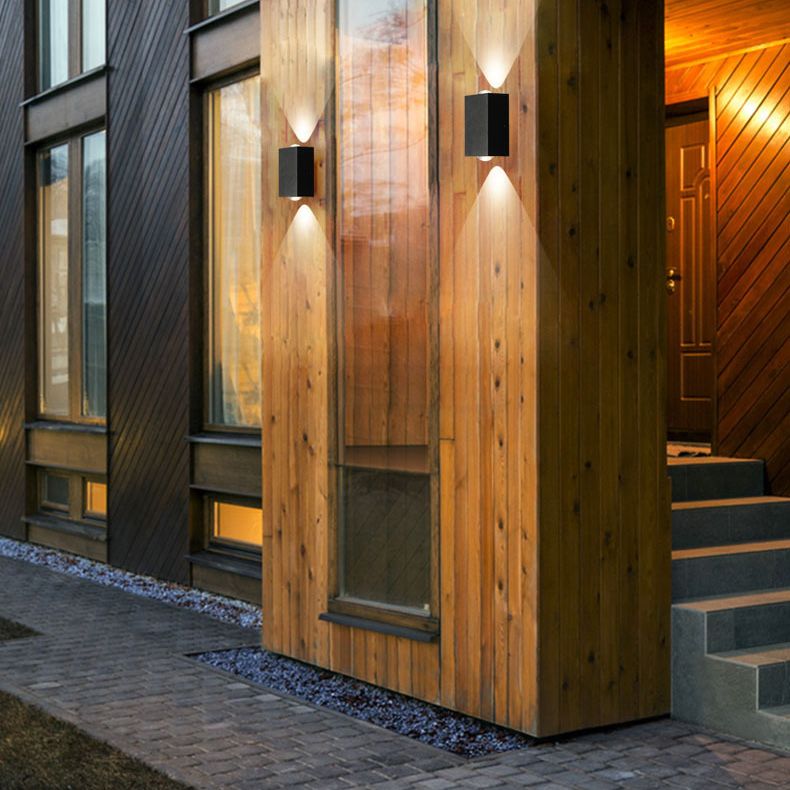 Lámpara de pared LED geométrica negra en el estilo de pared de aluminio de estilo conciso moderno con sombra de vidrio