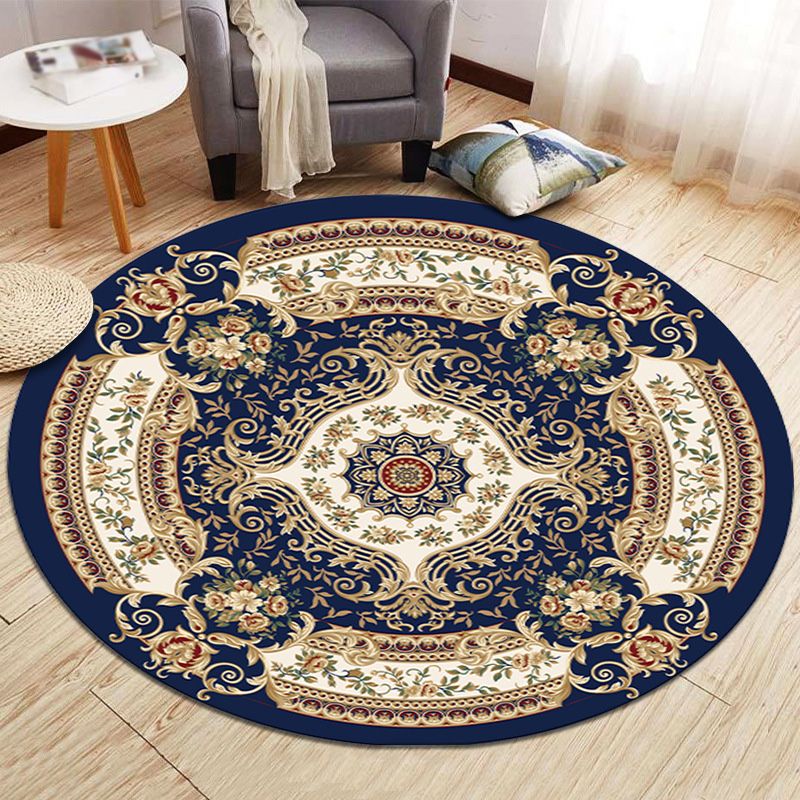 Light Brown Traditional Rug Polyester Graphic Rug Non-Slip Backing Rug for Home Decor