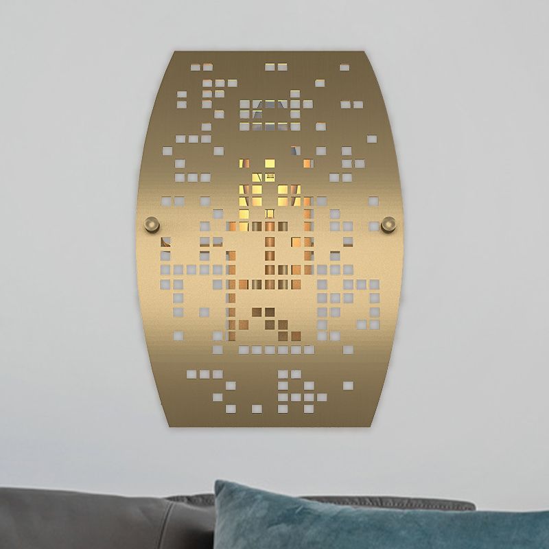 Gebogen paneel metalen wandlicht kolonialist 1 lichte woonkamer sconce lamp in goud met uitsparingsontwerp