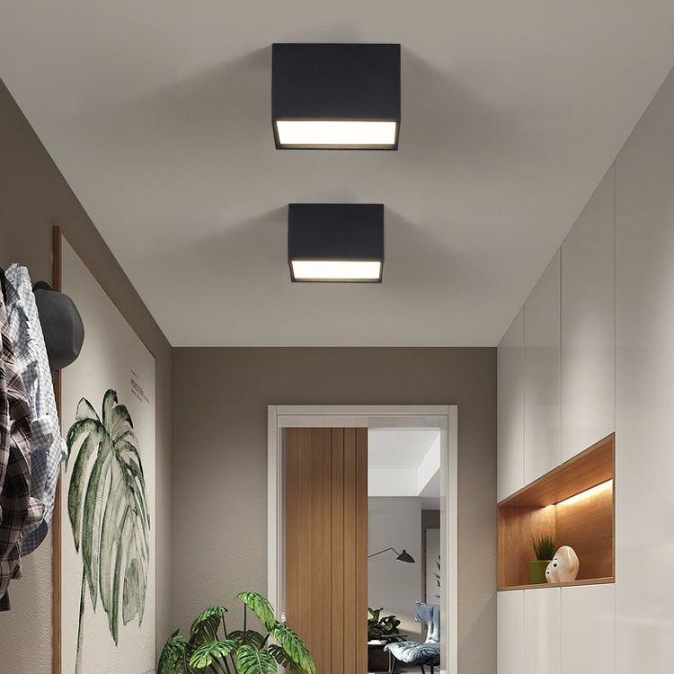 Lampada da soffitto geometrica acrilica LED in ferro laccato di semplicità moderna per corridoio