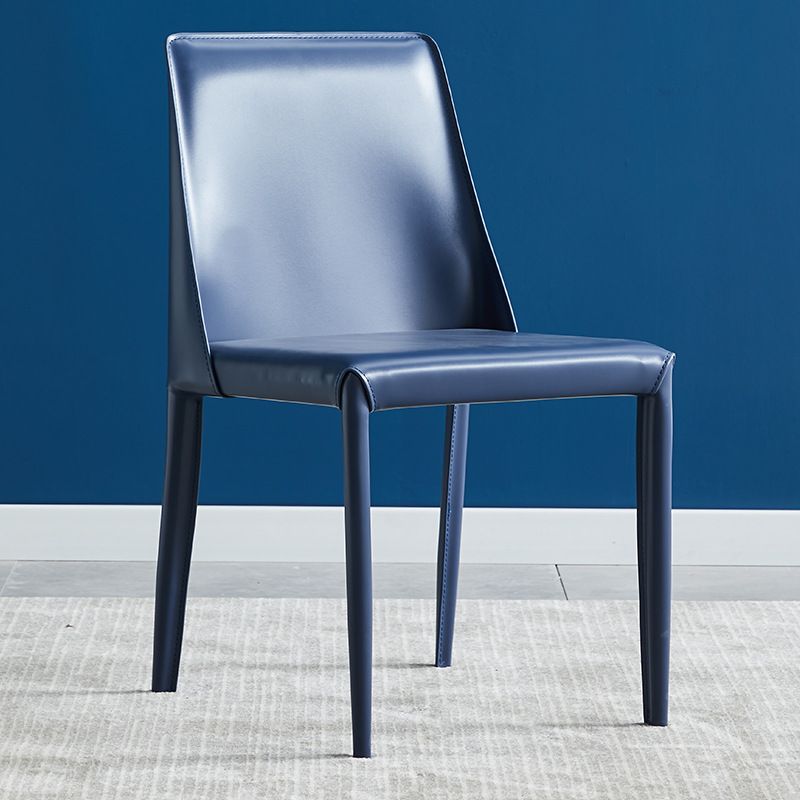 Silla lateral de restaurante de cuero estilo silla de montar con acabado mate Silla de comedor Parsons (juego de 2)