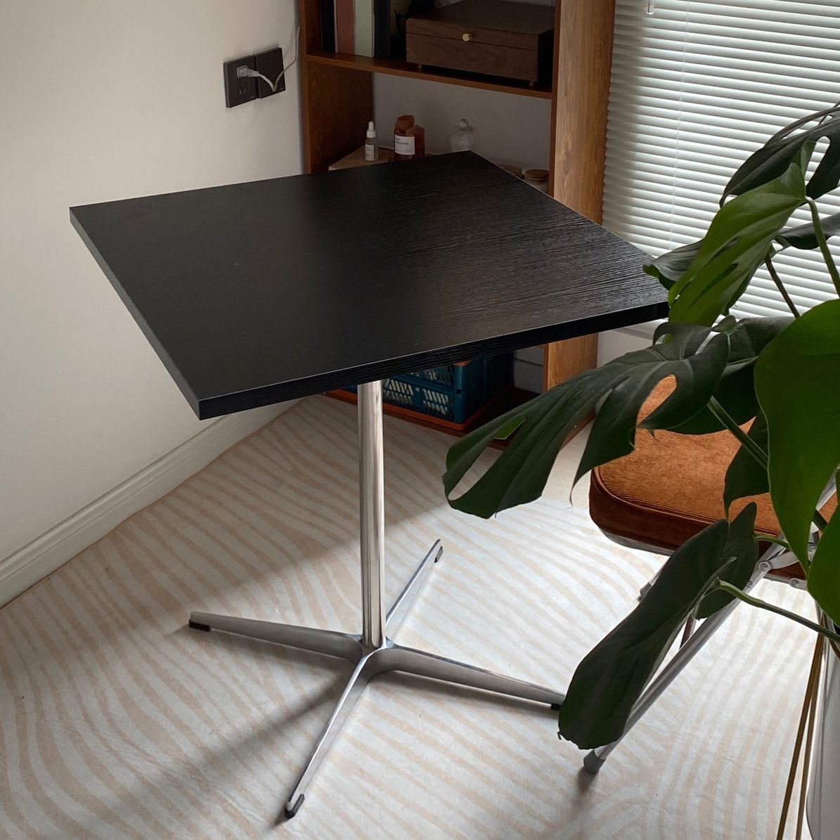 Mesa de comedor de estilo industrial MDF Colección de comedor para comedor