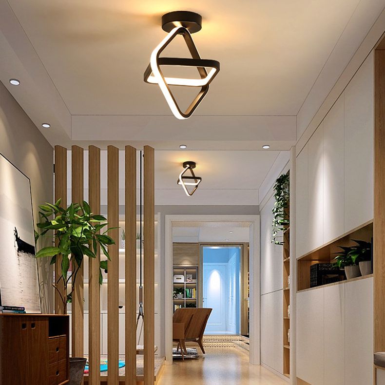 Lumo moderno a corto semifulco geometrici Modern Simplicity Alluminio Apparecchi a soffitto per camera da letto