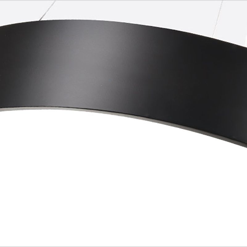 Lampes suspendues moderniste en métal avec des luminaires d'éclairage pendentif à LED à l'ombre acrylique