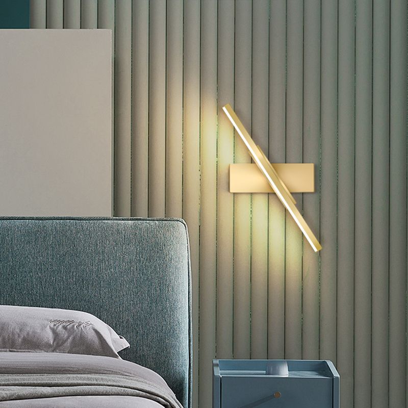 Modern Metal Wall Sconce Linear Shape Wall Light with Silicone Shade in Gold for Bedroom
