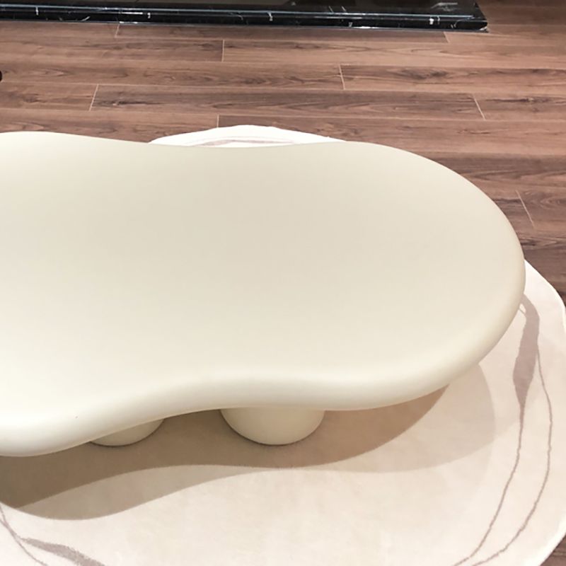 Scandinavian 3 Legs Coffee Table Free form Wooden Cocktail Table for Living Room