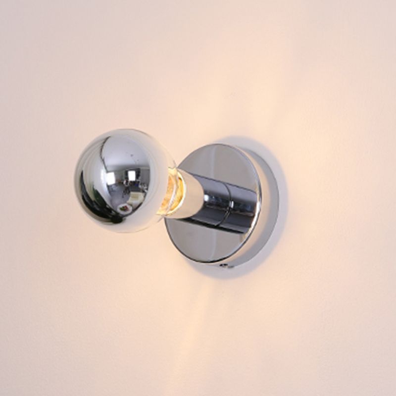 Round Sconce Light Fixtures Modern Style Metal 1 Light Wall Mount Lamp in Silver
