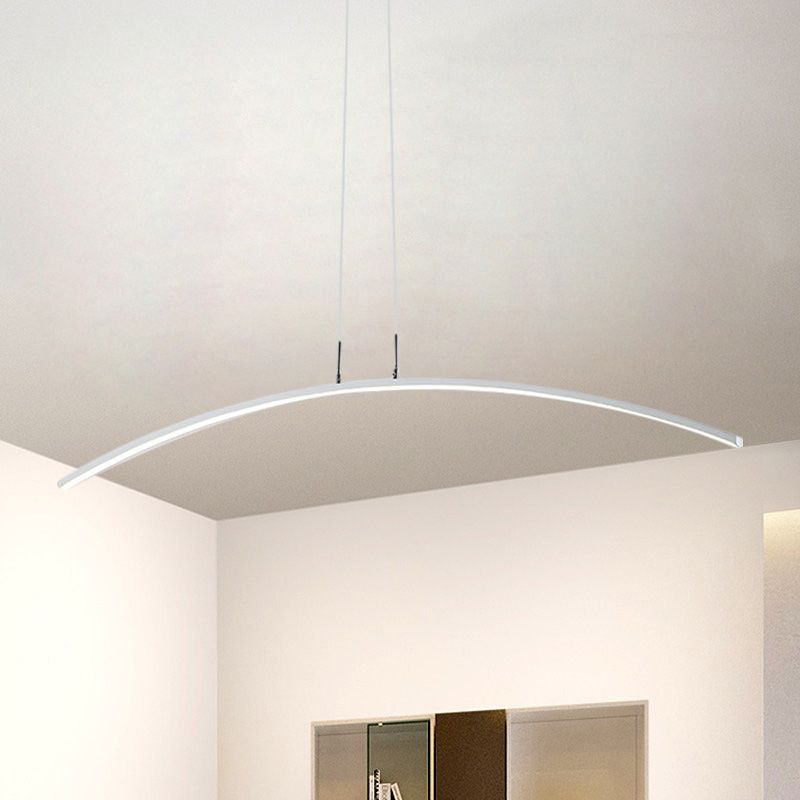 Lampada dell'isola Arch Black/Nero Simplicity Iron Iron Accoglienza a sospensione LED Apparecchiatura in luce calda/bianca sul tavolo da pranzo