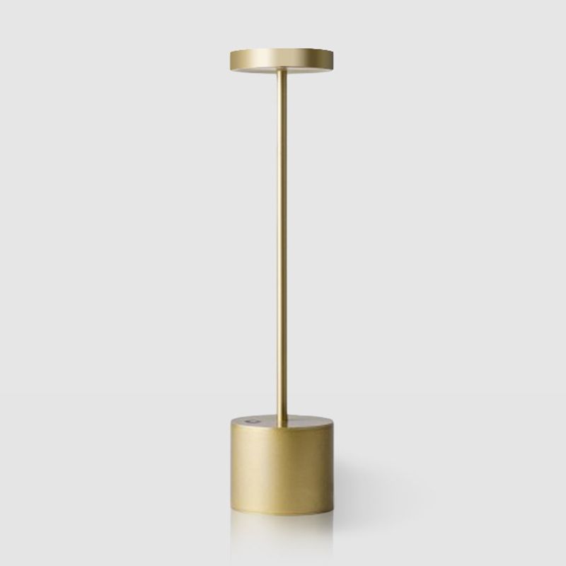 Luce da tavolo a 1 luce arrotondata con porto USB lampada da tavolo moderna per camera da letto