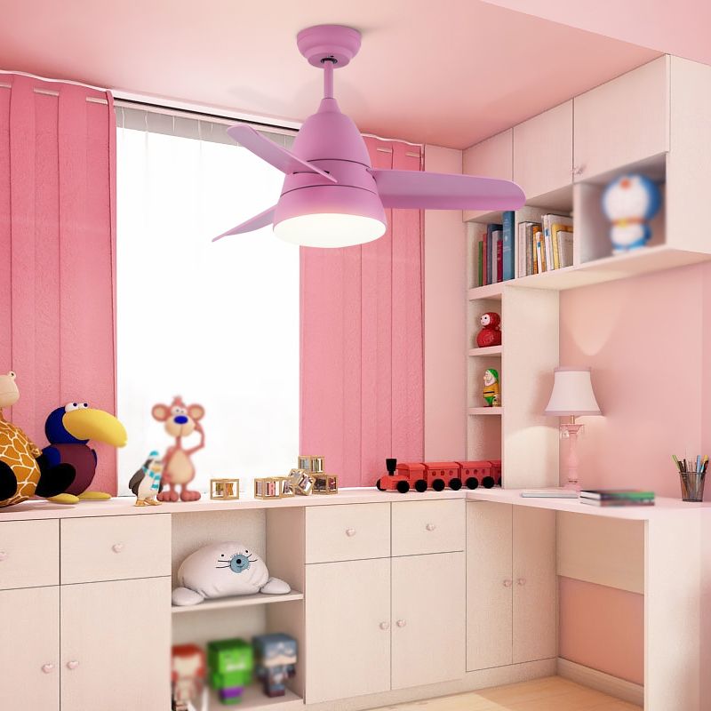 Éventail de pendentif en métal conique Light Nordic Style LED Semi Flush Mounted Plafond Ayémorrat pour salle à manger