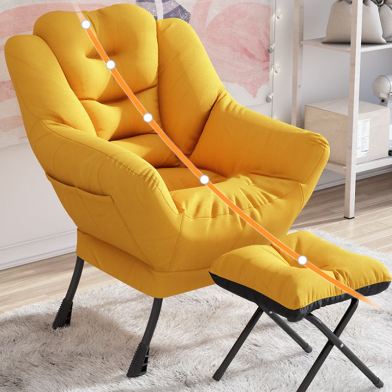 Scandinavian Accent Chair Solid Color Bedroom Reclining Basic Four Leg Arm Chair
