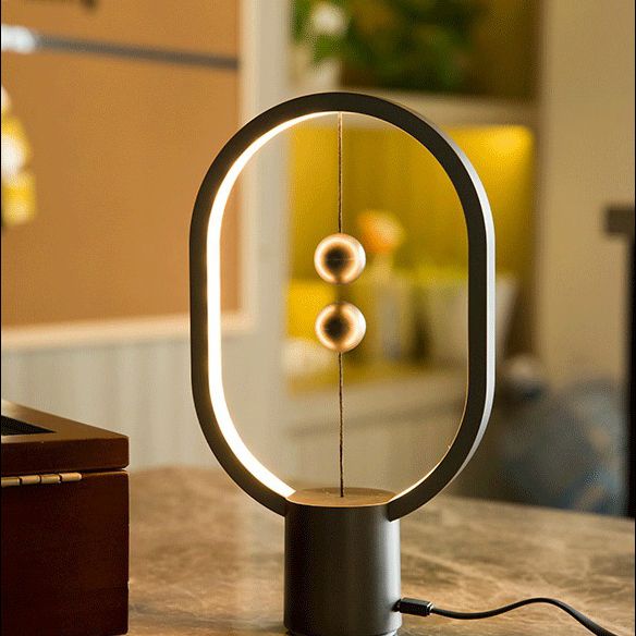 Circle LED Table Light Modern Minimalist Style Table Lamp with Plastic Shade for Living Room