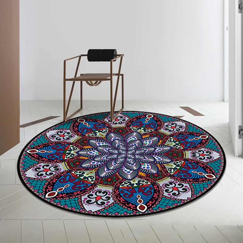 Modern Rug Polyester Graphic Indoor Rug Stain Resistant Rug for Drawing Room