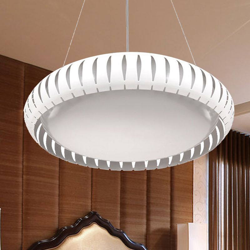Lámpara moderna de metal de metal de techo redondo LED/negro/blanco en luz cálida/blanca/natural, 18 "/22" de ancho