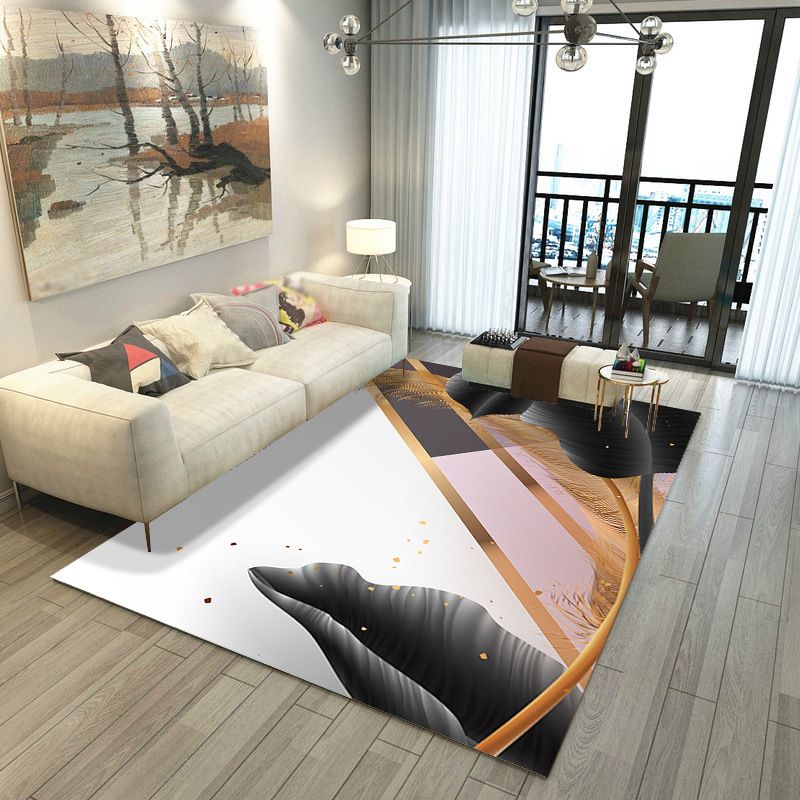 Black Modern Rug Polyester Polyester Feather Rug Stain Resistant Rug for Living Room