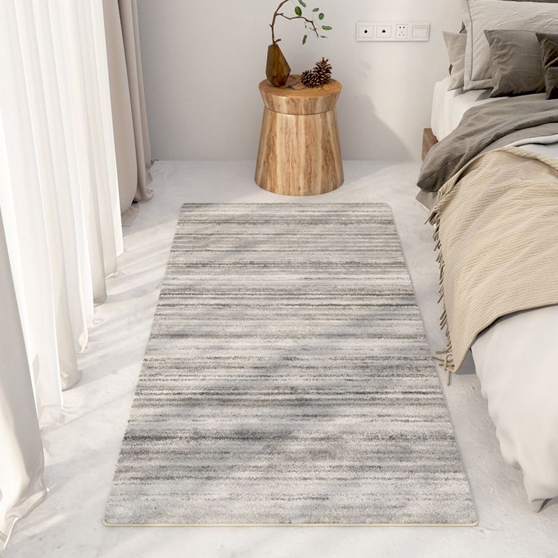 Grey Modern Carpet Polyester Graphic Carpet Non-Slip Backing Carpet for Living Room