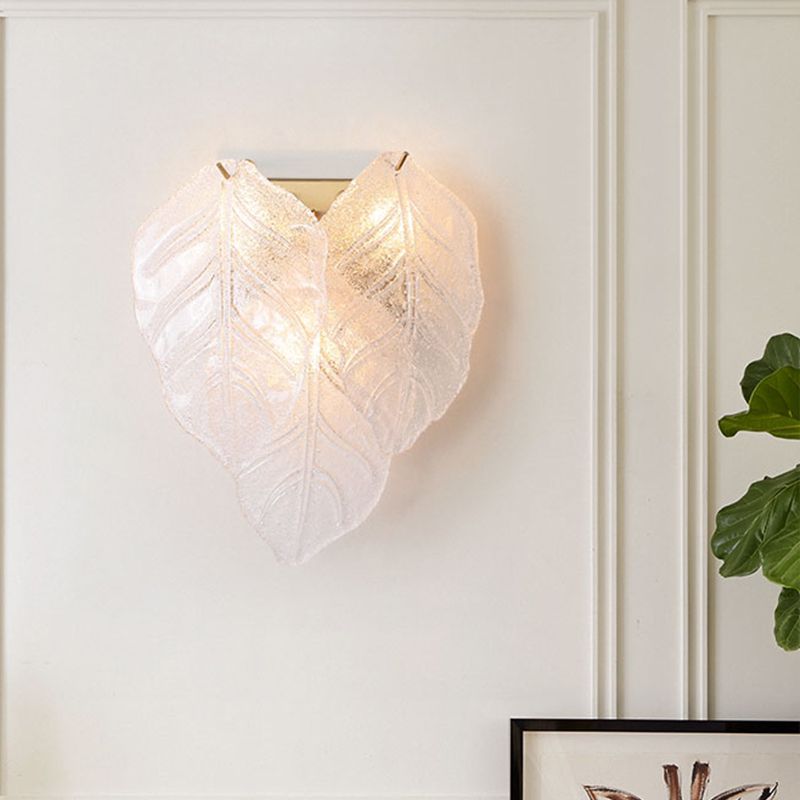 Leaf-Shaped Hallway Wall Sconce Light Frosted Glass 3 Bulbs Modern Style Wall Lighting Fixture in White