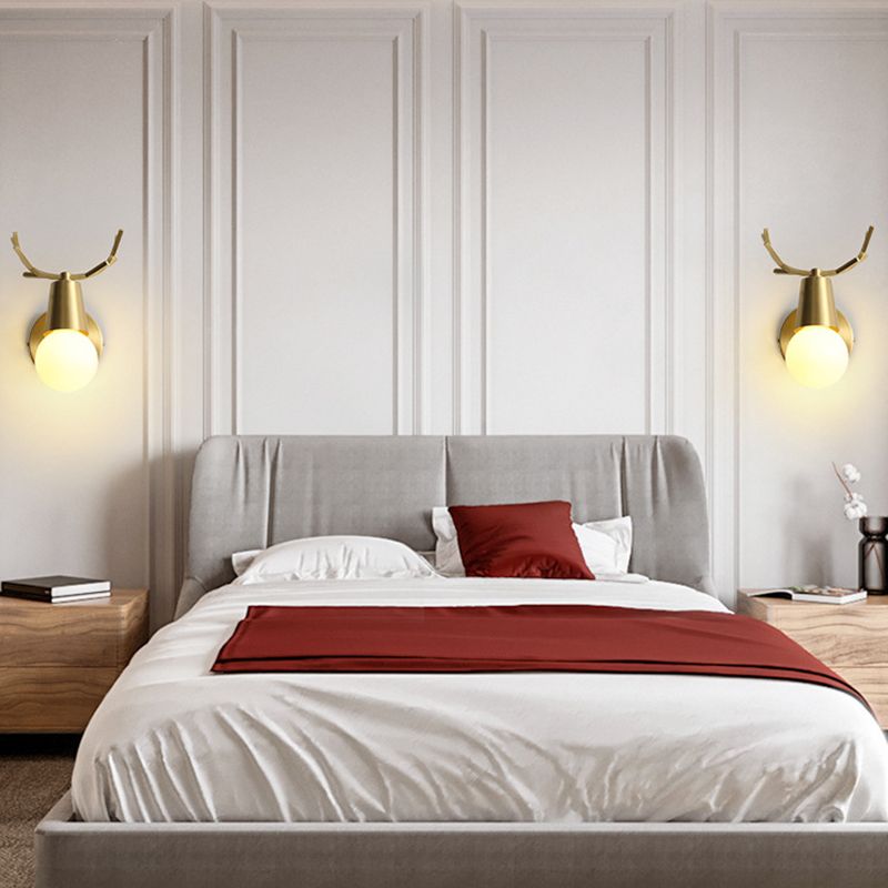 Lámpara de pared posmoderna de lámparas de drogadictos dorados para sala de estar para sala de estar de dormitorio